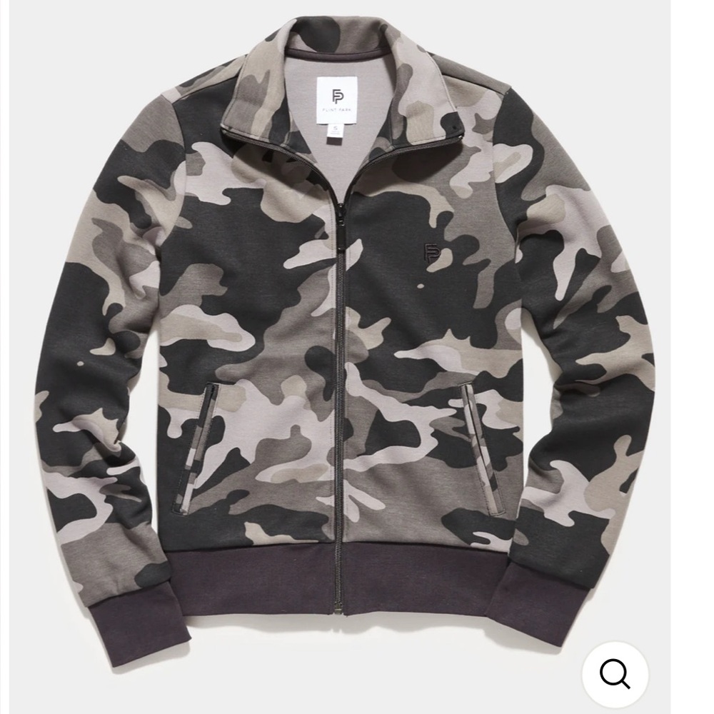 Women's Court Jacket in Black
Camo